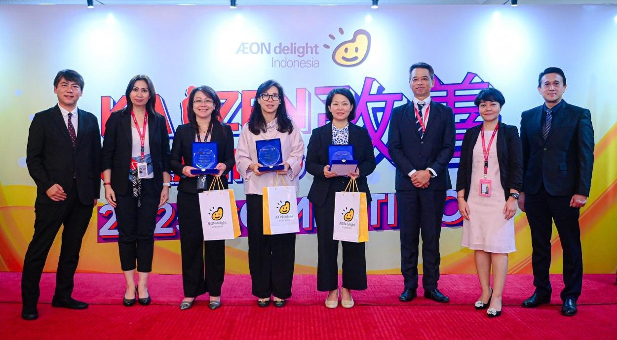 KAIZEN 2025 judges, consist of AEON Delight Indonesia's chief officers and expert guests from property and facilities management